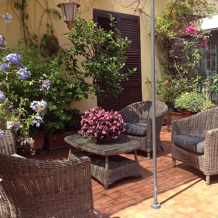 Bed and Breakfast Terrazza Duomo Neapol Zewnętrze zdjęcie