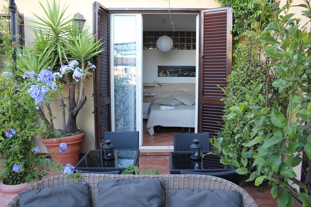Bed and Breakfast Terrazza Duomo Neapol Pokój zdjęcie