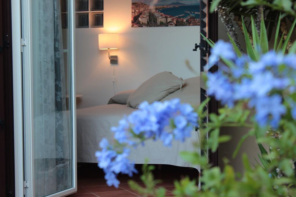 Bed and Breakfast Terrazza Duomo Neapol Pokój zdjęcie